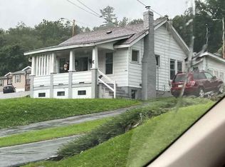 206 Post Rd, Falls Mills, VA 24613