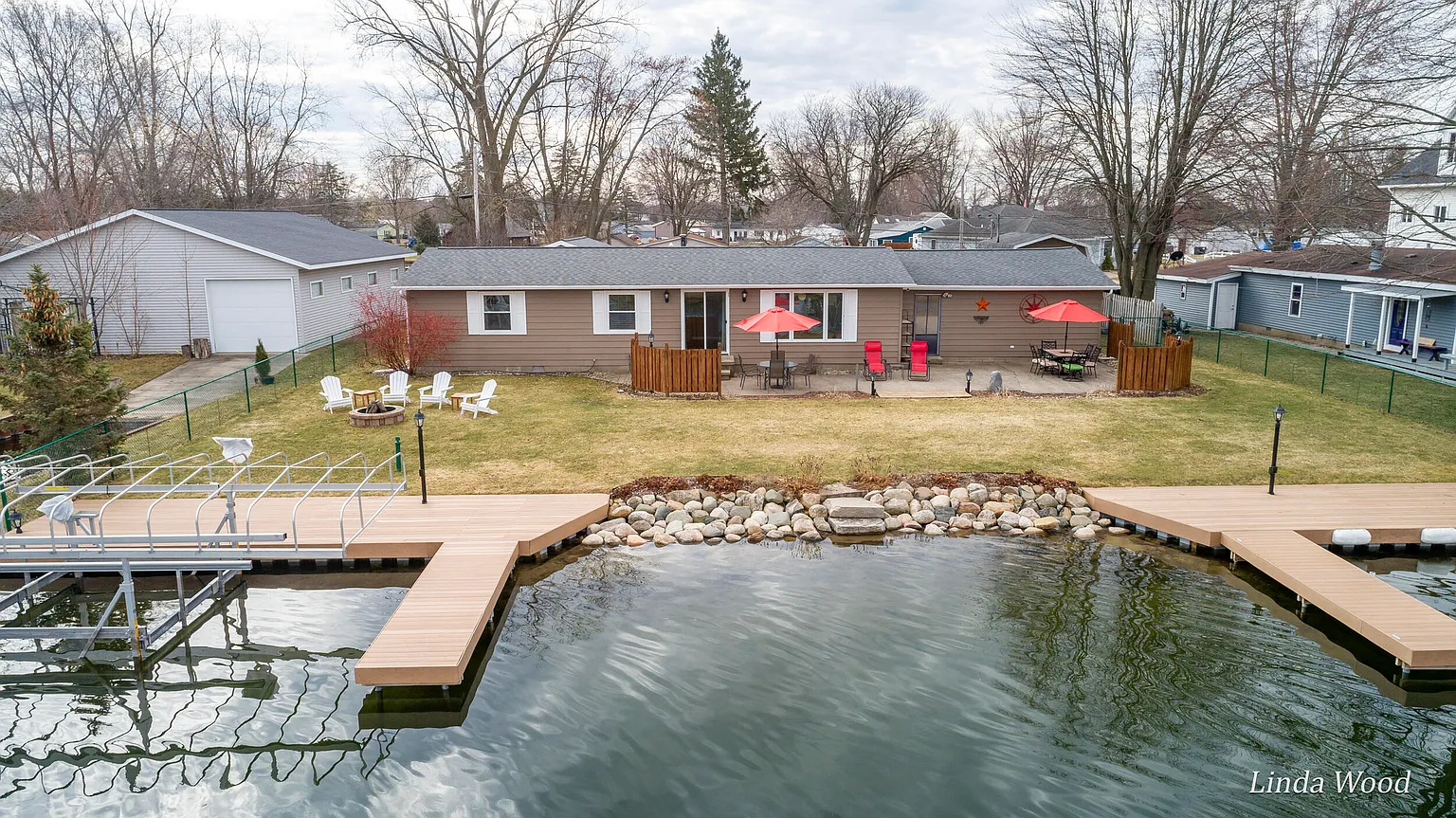 12715 Blue Lagoon Rd photo 1