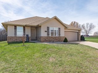 987 S Natalie Avenue, Springfield, MO 65802