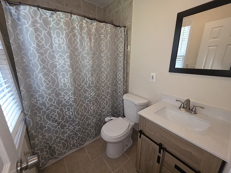 7516 Main St — Photo 36