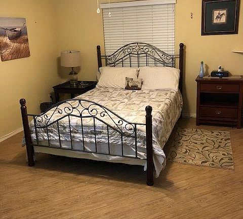 4th image of 1812 Foxhunt Dr Unit B