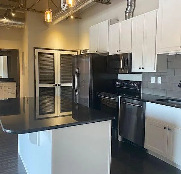 11 S Weber St #203 — Photo 4