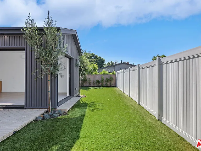 5917 Rhodes Ave — Photo 51
