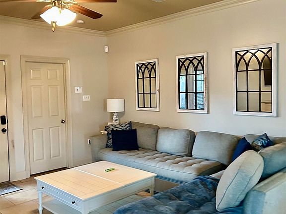 4th image of 3956 Cypress Hall Dr #3956