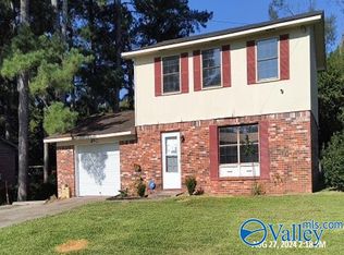 138 Pineview St, Rainbow City, AL 35906