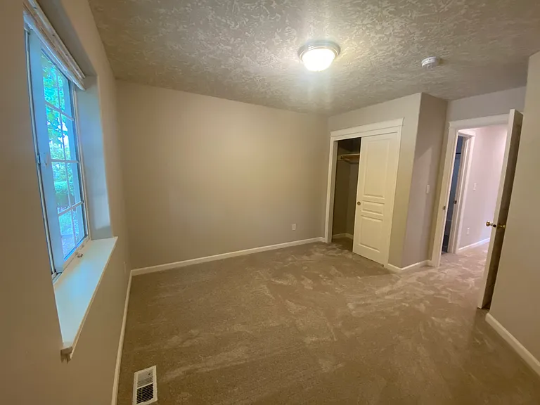 748 Mule Deer St NW — Photo 11