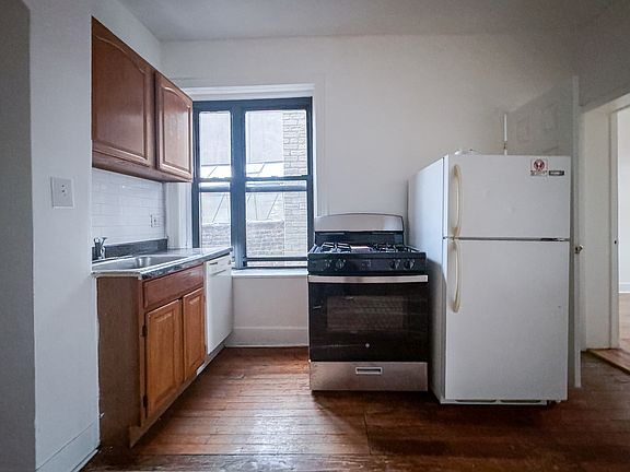 3rd image of 108 Central Ave APT 4A