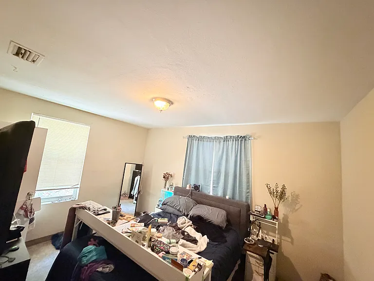 812 Buena Vista Dr — Photo 5
