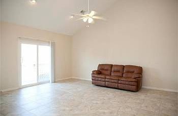 3rd image of 3100 75th St APT 1