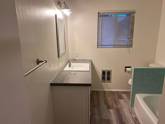 5th image of 2344 W Newton St APT 1