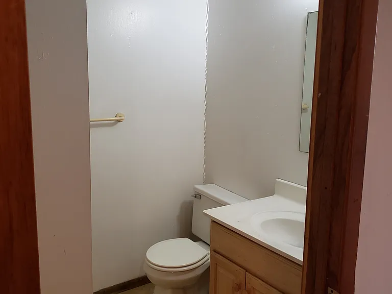 435 State St #A — Photo 10