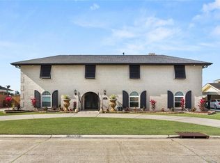 392 Fairfield Ave, Gretna, LA 70056