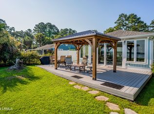 21 Frame Ave, Beaufort, SC 29906