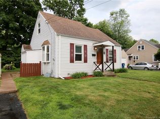 40 Atherton Ter, Plainville, CT 06062