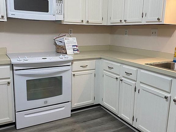 2nd image of 2533 Painter Ct