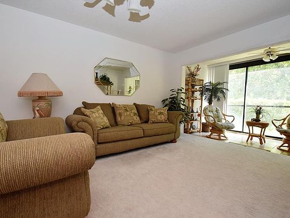2nd image of 1626 Brookhouse Dr #136-9