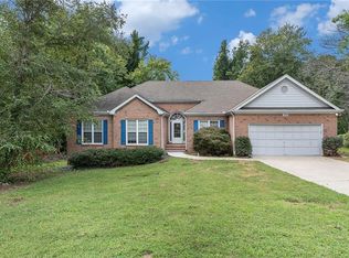 11511 Summer Creek Dr, Hampton, GA 30228