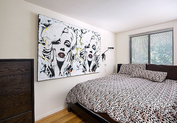 4th image of 366 W 11th St APT 2A
