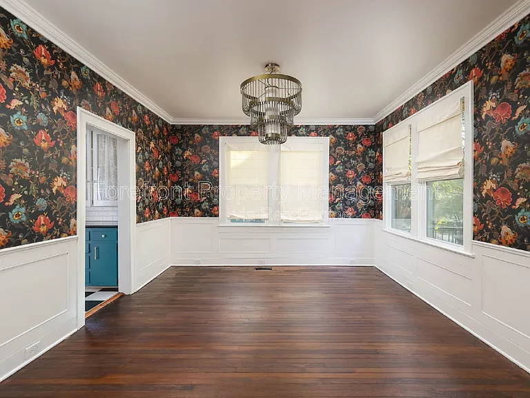 418 W Rosewood Ave — Photo 24