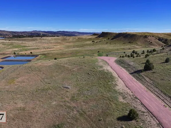 17 Sundown Ct, Hot Springs, SD 57747