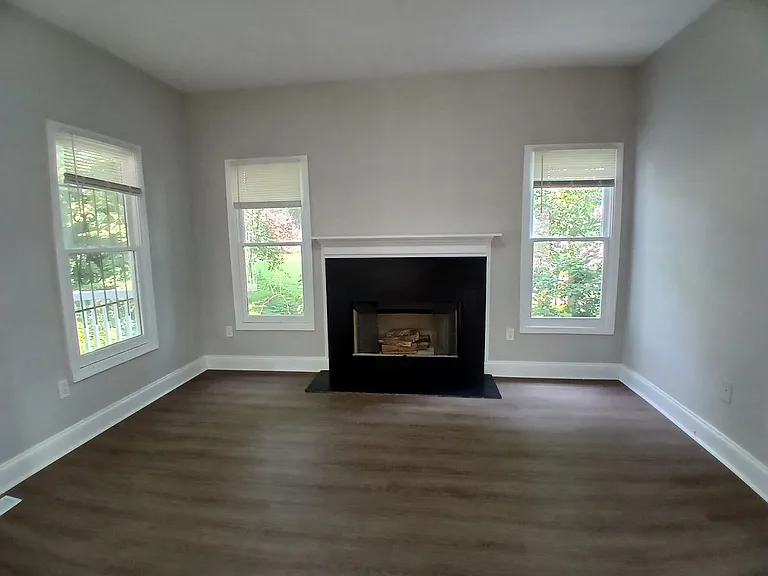 822 Pryor St SW — Photo 7