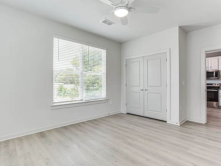 Wisteria Ridge — Photo 30