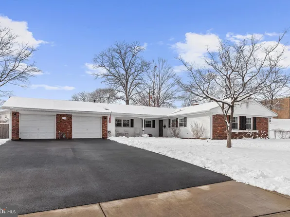 2308 Hillman Pl, Bowie, MD 20716