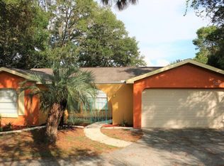 7310 Glen Cove Rd, Weeki Wachee, FL 34613
