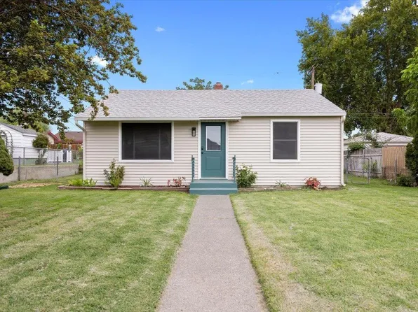 1817 N 10th Ave, Pasco, WA 99301