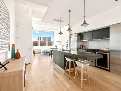 55 Berry St APT 4B, Brooklyn, NY, 11249