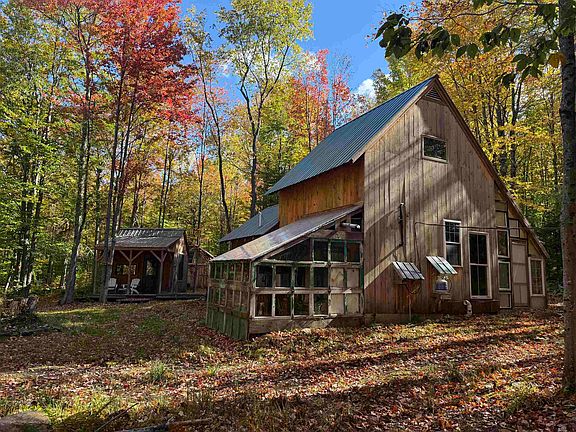 2nd image of 1168 South Wardsboro Road