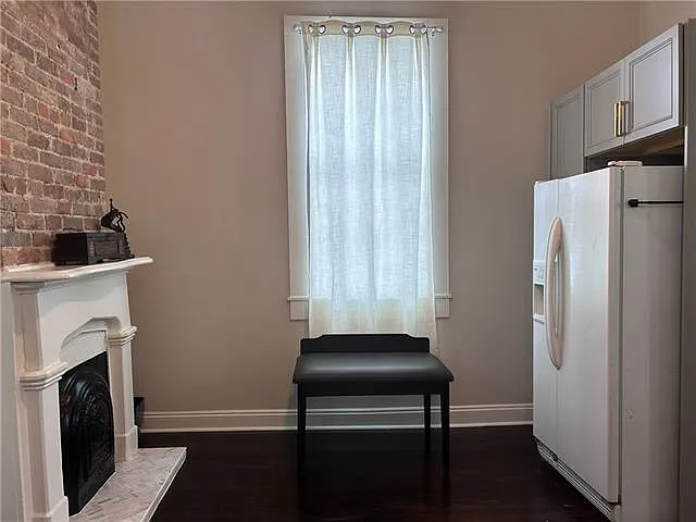 1433 N Miro St — Photo 5