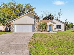 10 PATCHOGUE Lane, Palm Coast, FL 32164