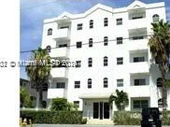 3052 SW 27th Ave APT 202, Miami, FL 33133