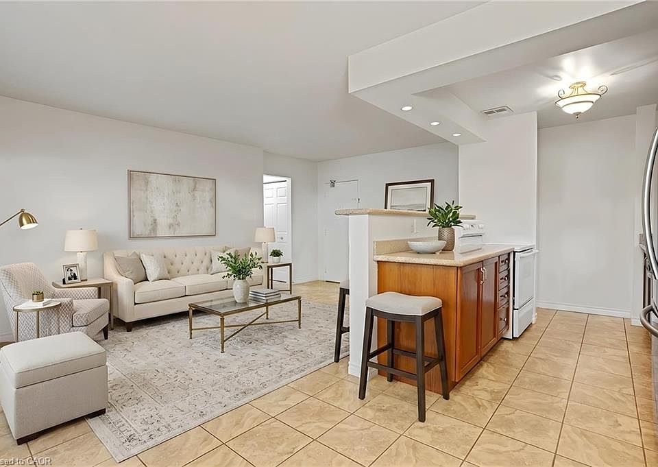 1st image of 793 Colborne St #114
