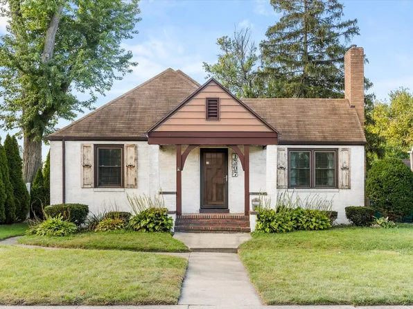 1307 E Hickory St, Streator, IL 61364