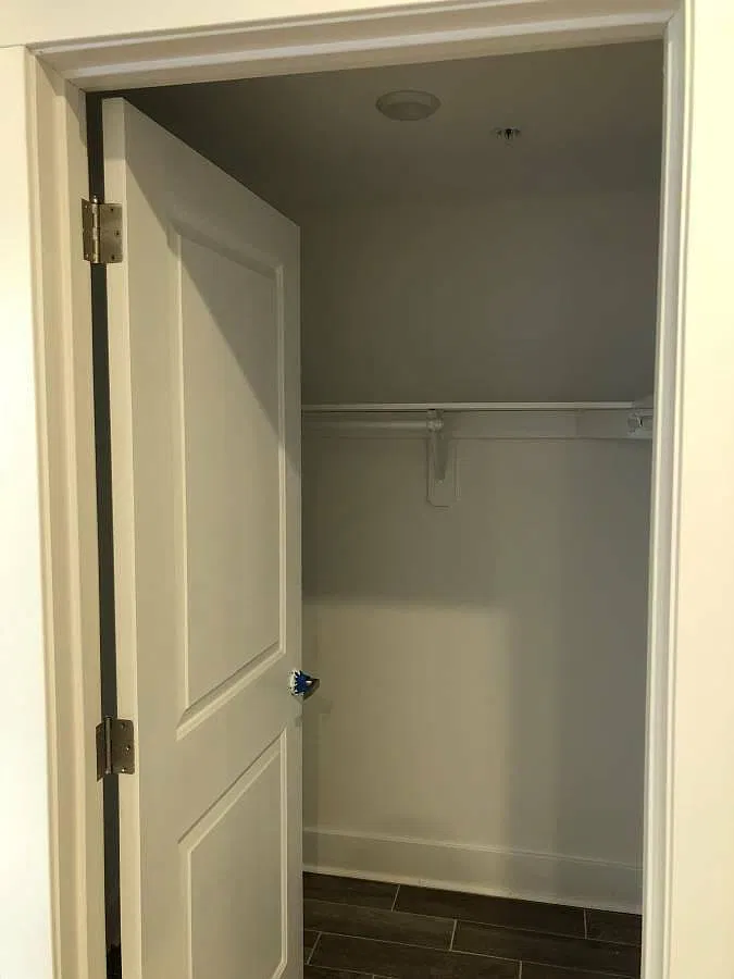 1419 N Franklin St — Photo 3