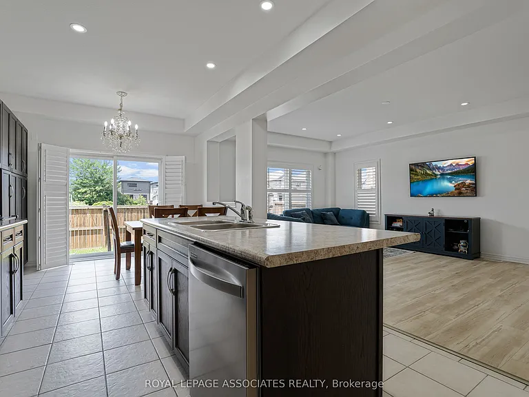 6117 Eaglewood Dr — Photo 12