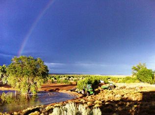 28 Sile Rd, Pena Blanca, NM 87041