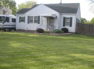 820 E Douglas Ave, Des Moines, IA 50316