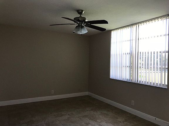 4th image of 9470 Poinciana Pl
