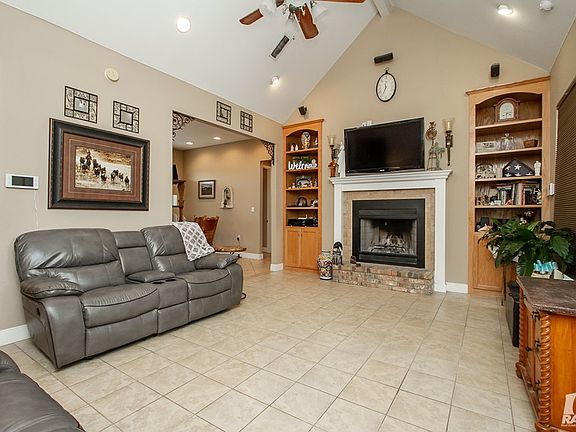 2nd image of 15754 Fitzgerald Dr