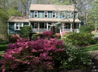 9956 Loch Banif Rd, North Chesterfield, VA 23236