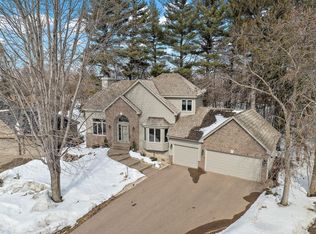 9611 Briar Cir, Bloomington, MN 55437