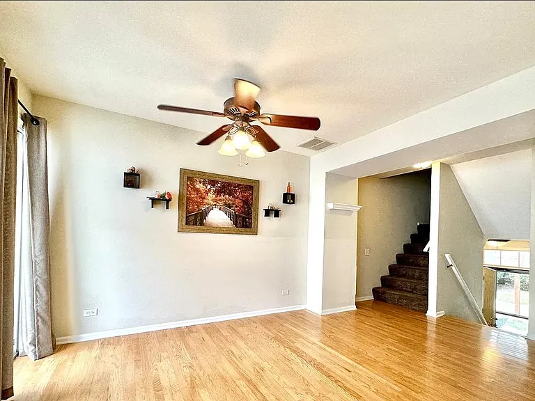 2249 Dawson Ln — Photo 5