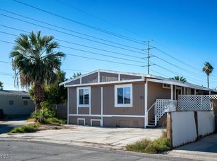 2879 Green Tree Ave, Sunrise Manor, NV 89142