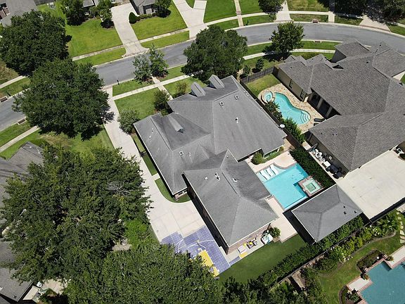 2nd image of 19204 Bellerive Ct