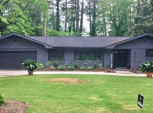 3372 Bobolink Cir SW, Atlanta, GA
