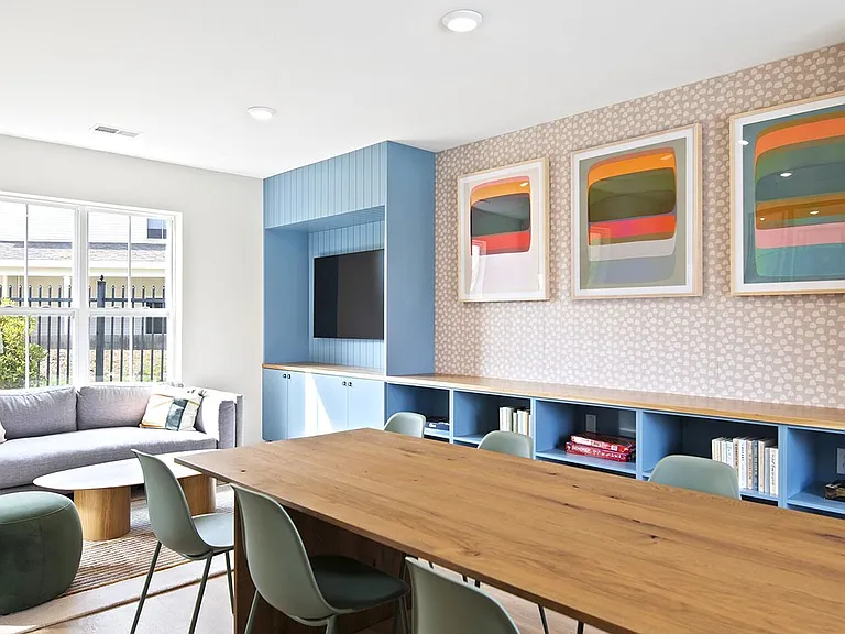 Kinwood Apartments — Photo 10