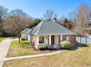 220 Gleason St, Brusly, LA 70719